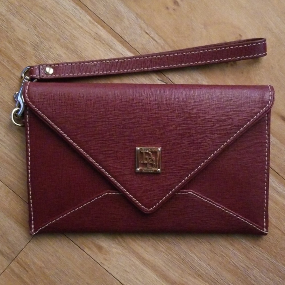 Dooney & Burke wristlet